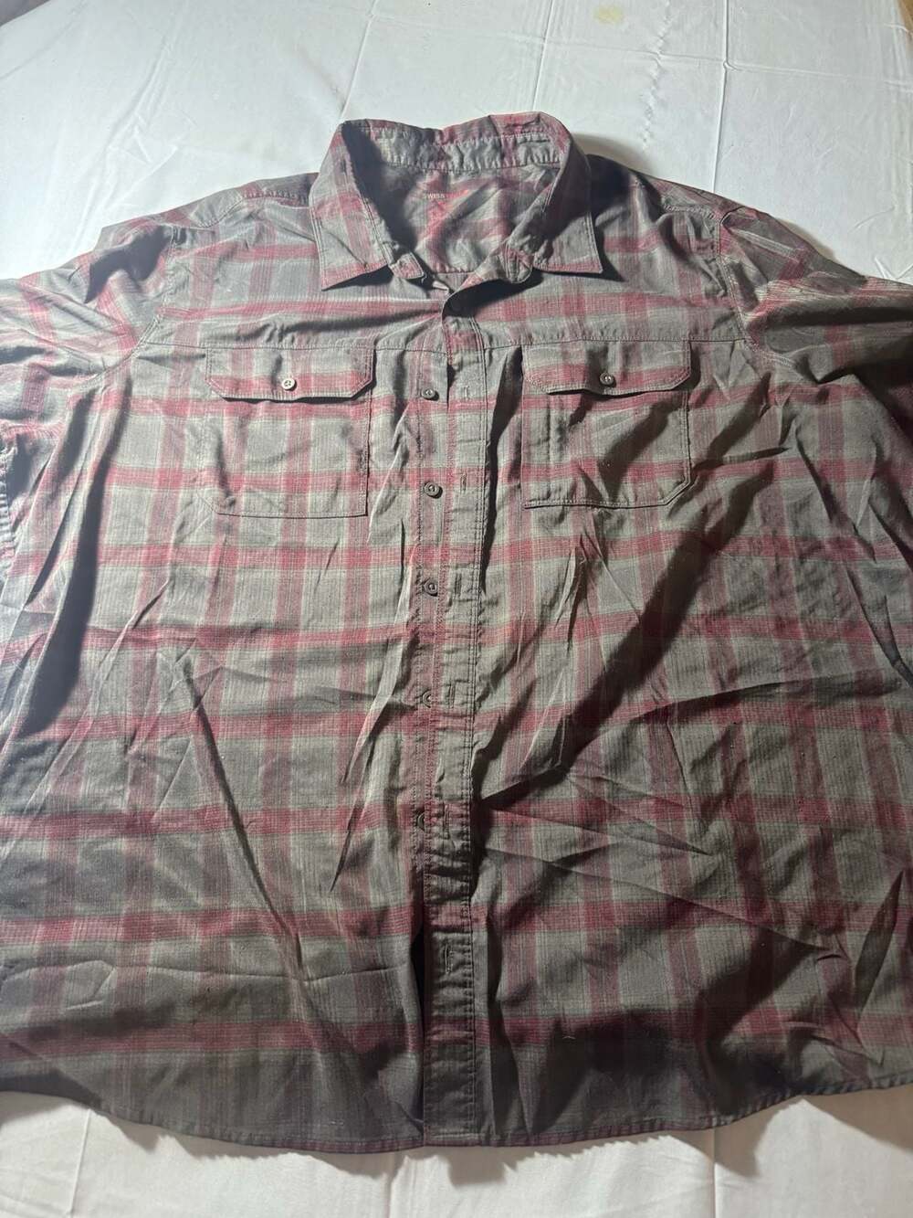 Swiss Tech Men's Greystone Plaid Button-Up Shirt, 3XL/3XG, Grey/Red Plaid